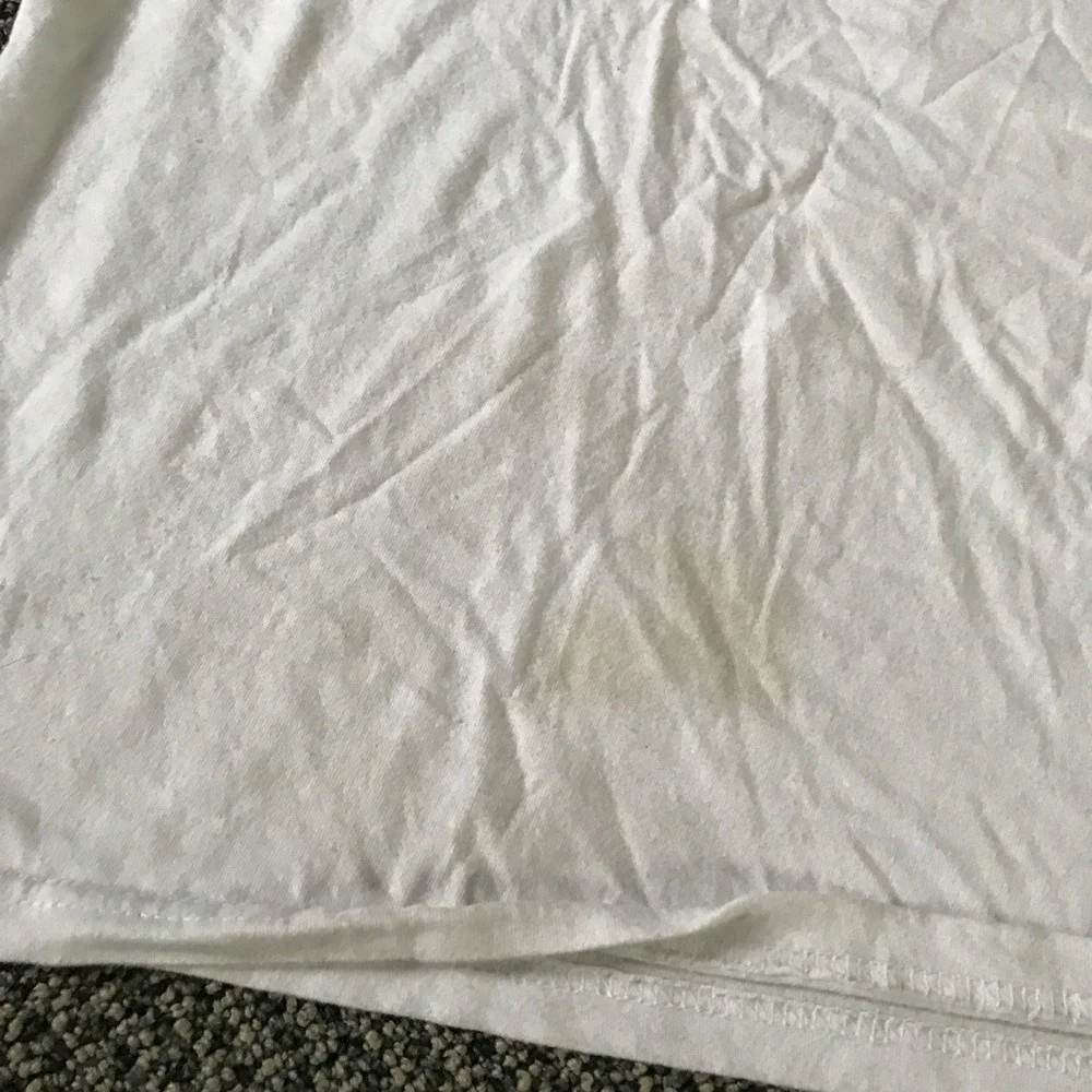 Nike Adult Large White Swoosh Graphic Tee‎